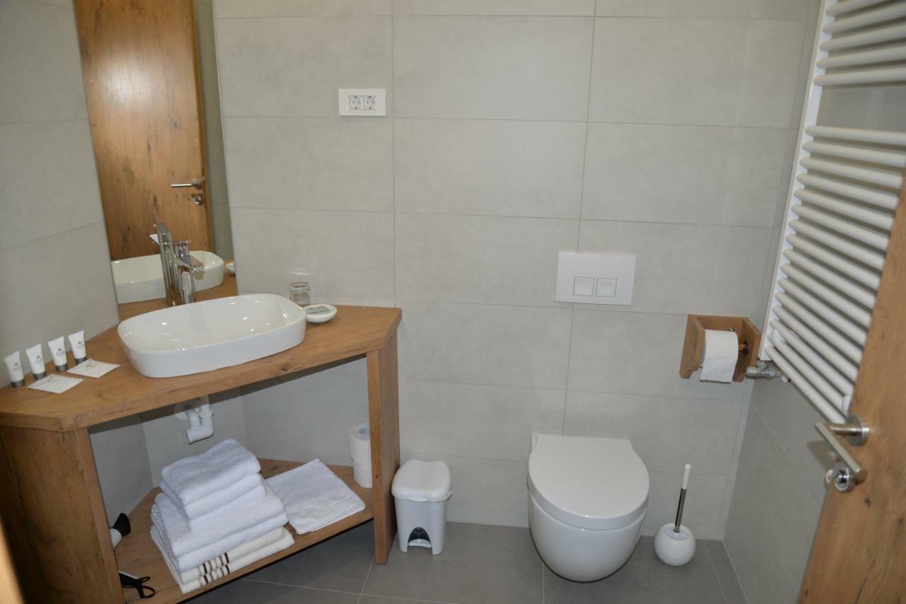 Hisa Urska Apartment Log pod Mangartom Ngoại thất bức ảnh