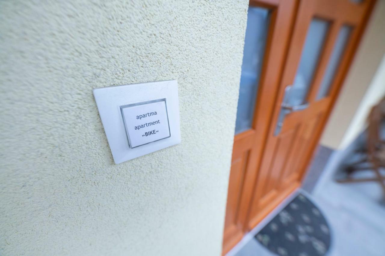 Hisa Urska Apartment Log pod Mangartom Ngoại thất bức ảnh