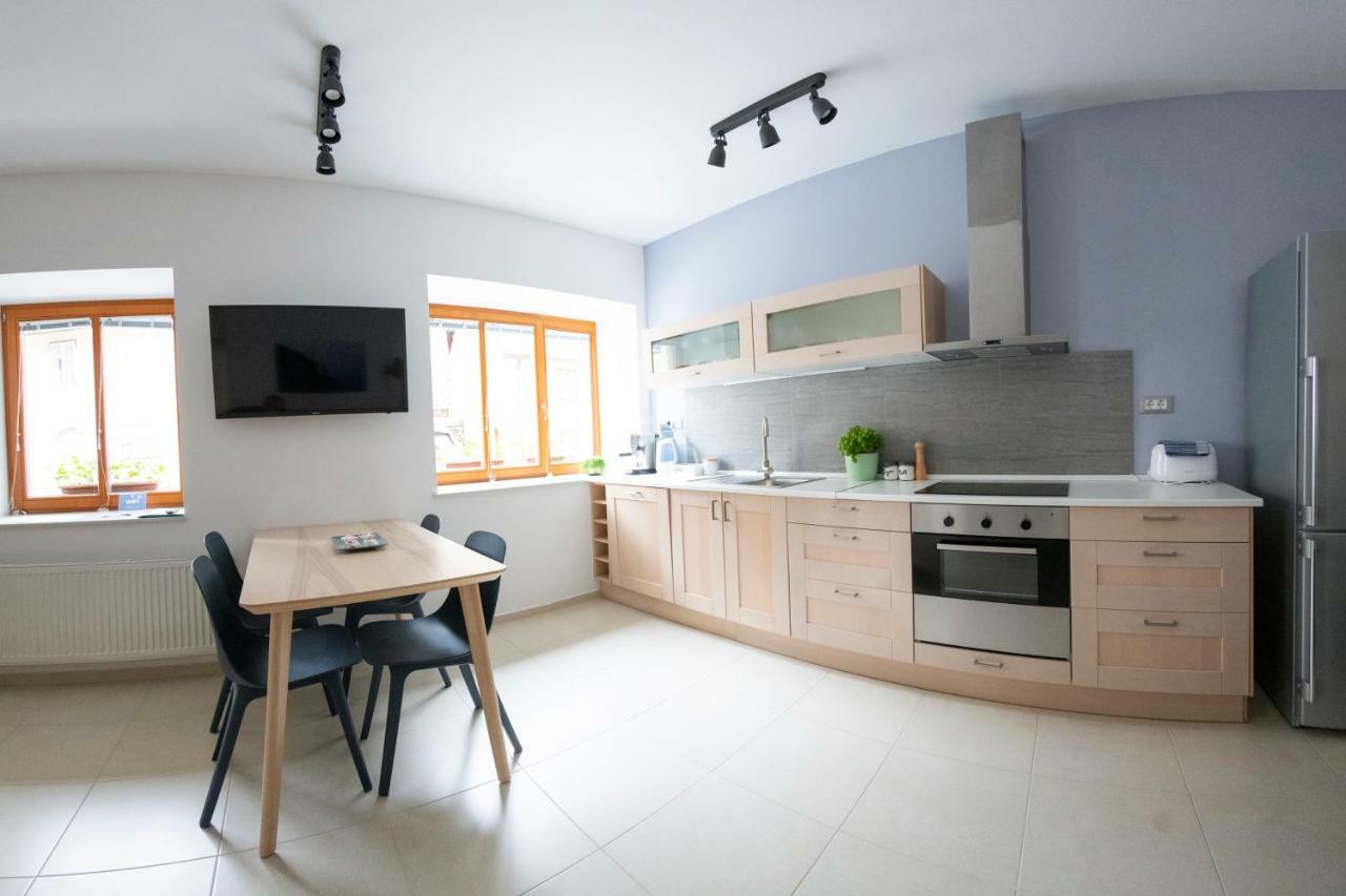 Hisa Urska Apartment Log pod Mangartom Ngoại thất bức ảnh